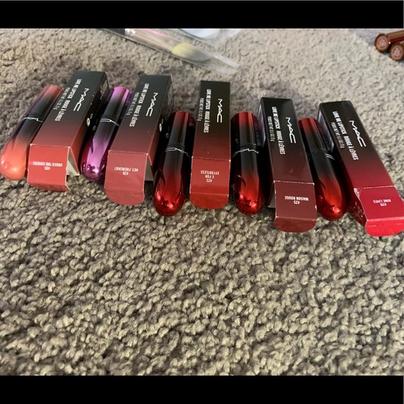 ✨💄Mac x2 lip Bundle/New w/ GWP🎉Lipsticks💄✨ - Picture 7 of 8